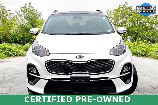 Certified 2022 Kia Sportage EX w/ EX Technology Package image 3