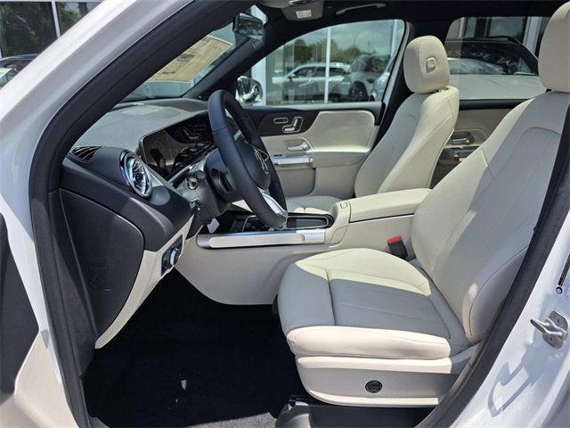 New 2025 Mercedes-Benz GLB 250 GLB 250 image 6