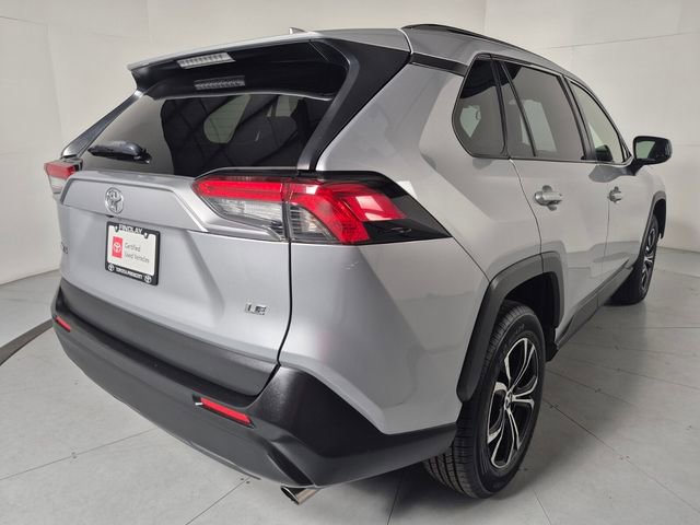 Certified 2020 Toyota RAV4 LE FWD image 4