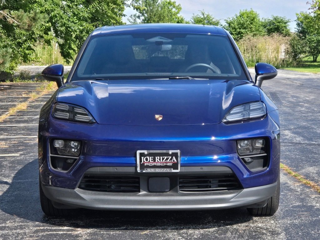 Used 2025 Porsche Macan Electric image 10