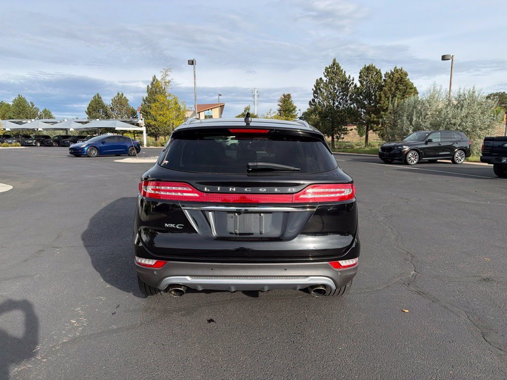 Used 2019 Lincoln MKC Reserve w/ MKC Technology Package FWD image 4