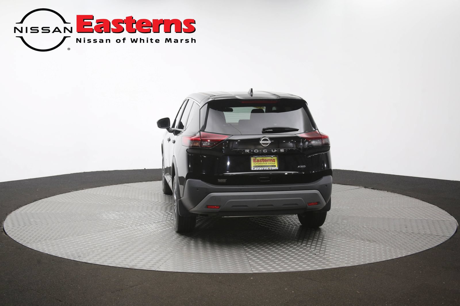 Used 2023 Nissan Rogue S AWD/4WD image 33