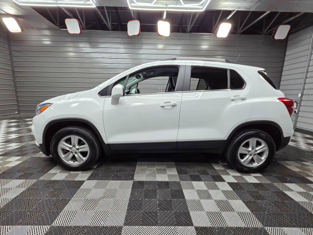 Used 2020 Chevrolet Trax LT w/ LT Convenience Package AWD/4WD image 8