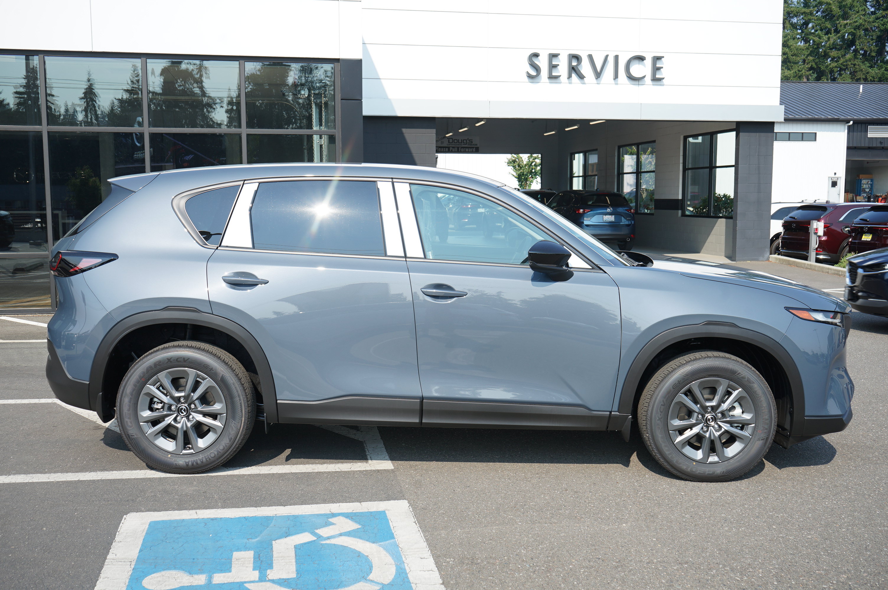 New 2026 MAZDA CX-5 Select AWD/4WD image 2