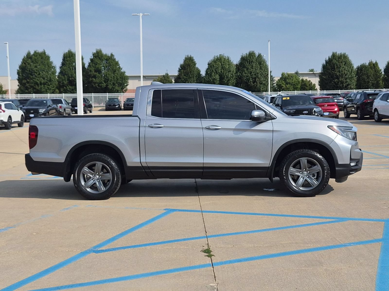 Certified 2023 Honda Ridgeline RTL image 5
