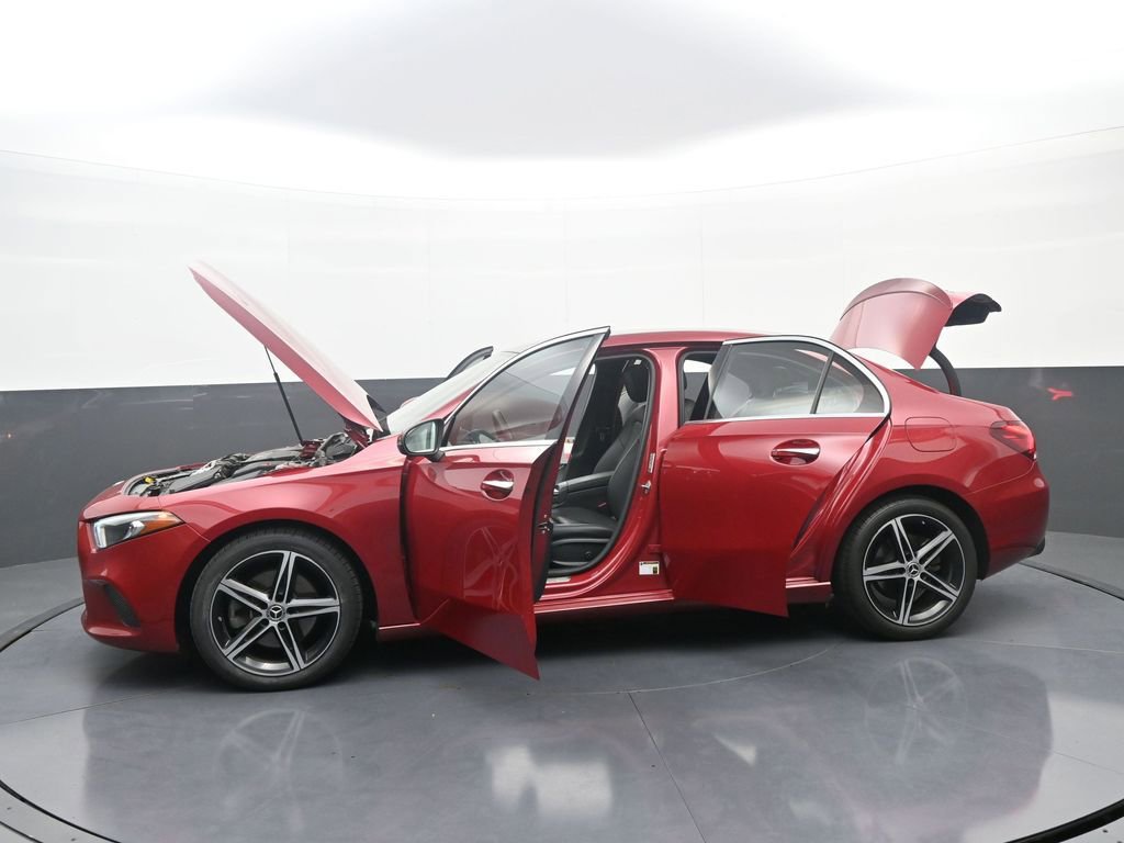 Used 2022 Mercedes-Benz A 220 4MATIC image 40