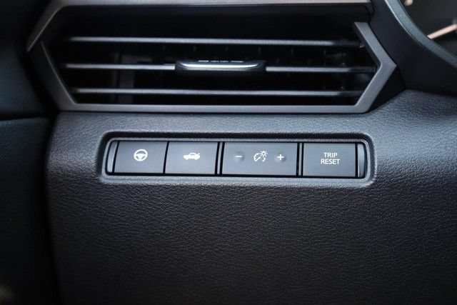 Certified 2025 Nissan Altima 2.5 SV w/ SV Premium Package FWD image 19