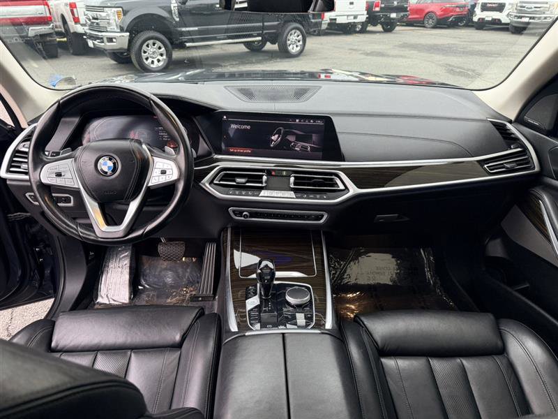 Used 2020 BMW X7 xDrive40i w/ Parking Assistance Package image 29