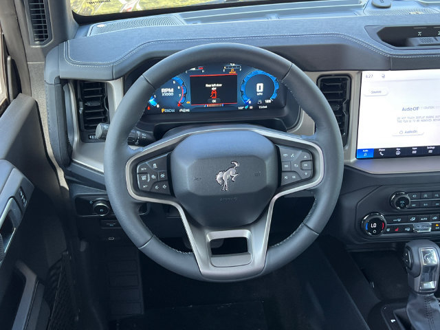 New 2026 Ford Bronco Outer Banks w/ Sasquatch Package AWD/4WD image 21