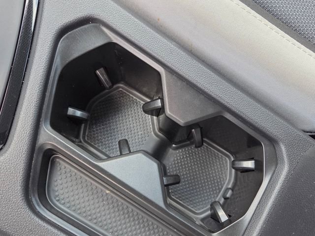 Used 2025 Volkswagen Taos S FWD image 22