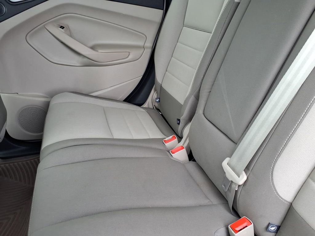 Used 2013 Ford Escape SE AWD/4WD image 16