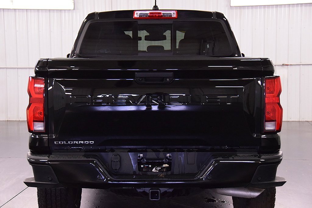 Used 2025 Chevrolet Colorado Z71 image 6