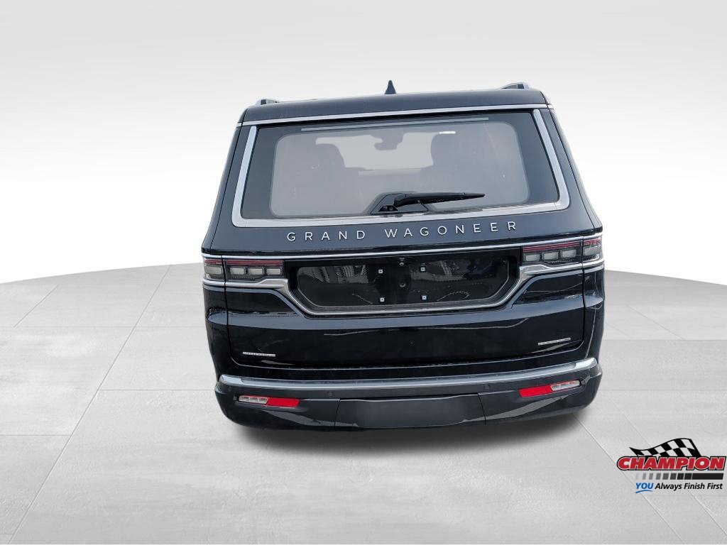 Used 2022 Jeep Grand Wagoneer Series III w/ Rear-Seat Entertainment Group AWD/4WD image 4