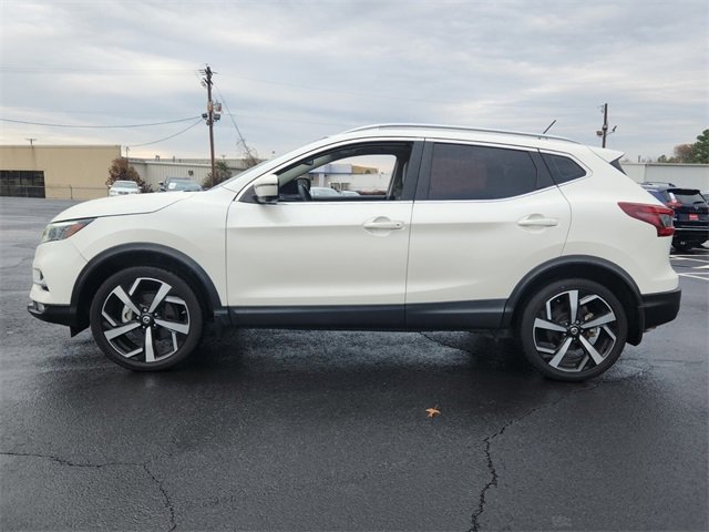Certified 2022 Nissan Rogue Sport SL w/ Premium Package image 6