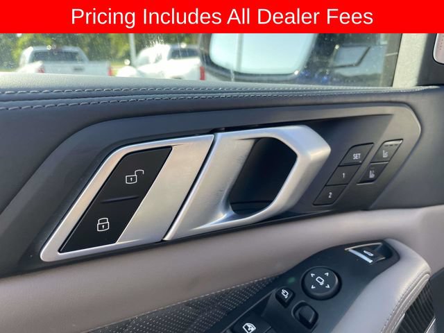 Used 2022 BMW X5 M w/ Competition Package AWD/4WD image 20