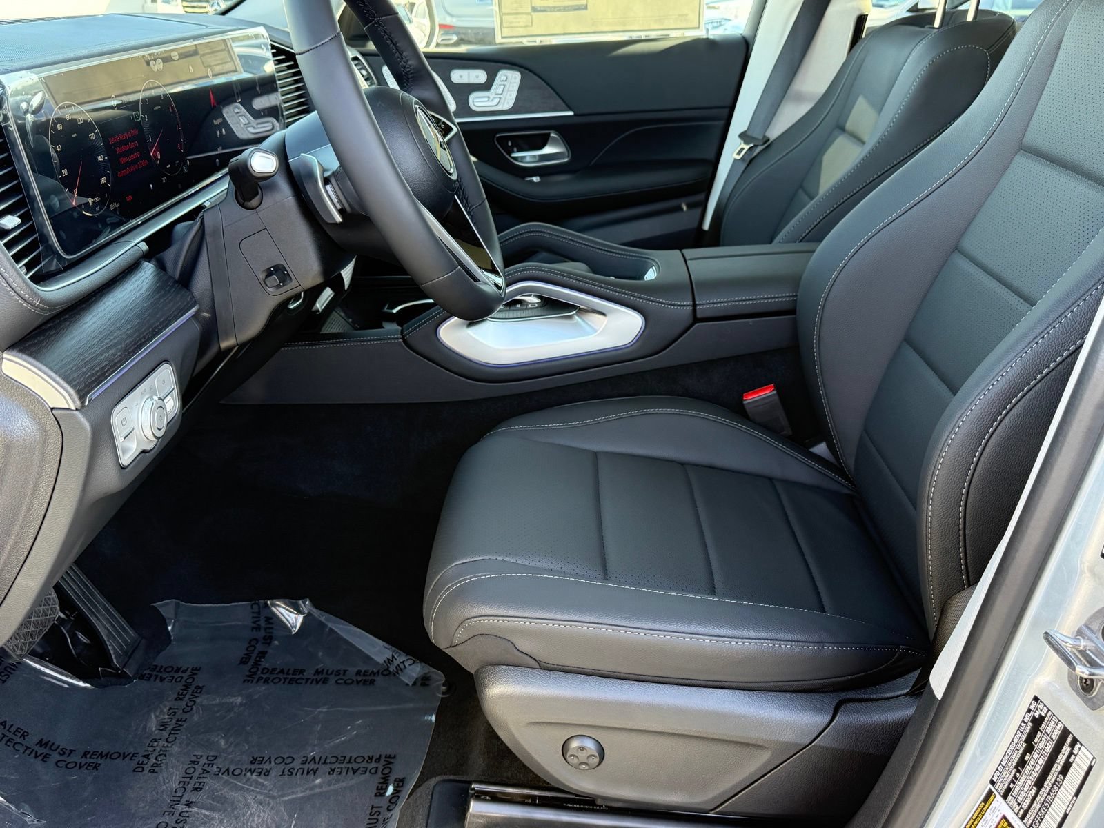 New 2026 Mercedes-Benz GLS 450 4MATIC image 17