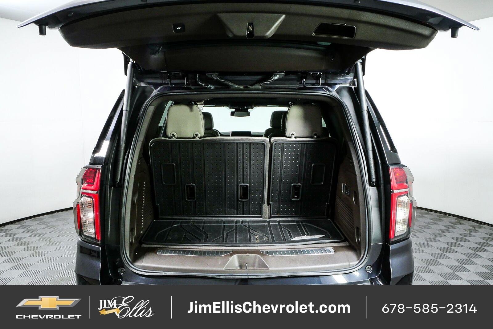 Certified 2023 Chevrolet Tahoe Z71 w/ Luxury Package AWD/4WD image 33