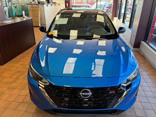 Used 2024 Nissan Sentra SR w/ SR Premium Package FWD image 6