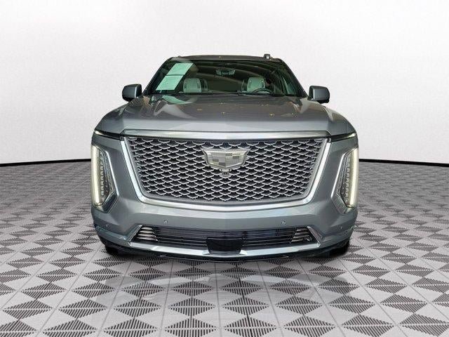 Certified 2026 Cadillac Escalade ESV Platinum Luxury AWD/4WD image 4