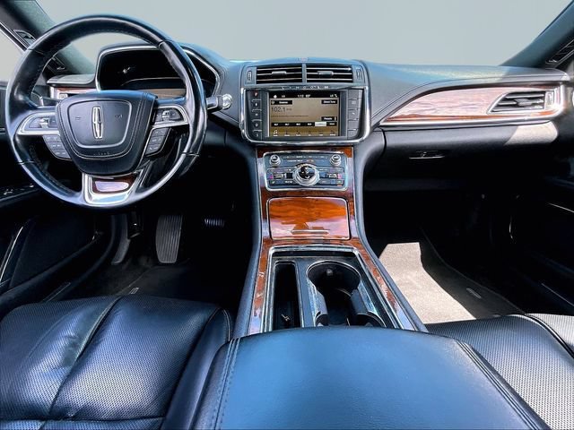 Used 2018 Lincoln Continental Select w/ Continental Climate Package AWD/4WD image 21
