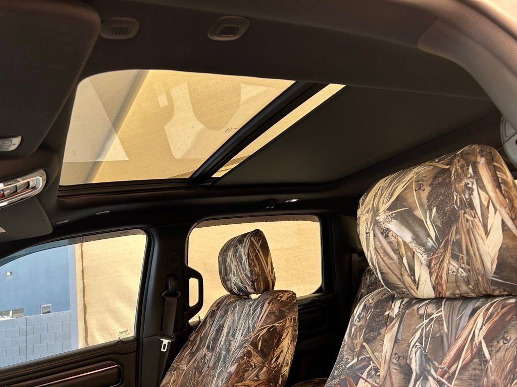 Used 2023 RAM 1500 Limited w/ Night Edition image 17