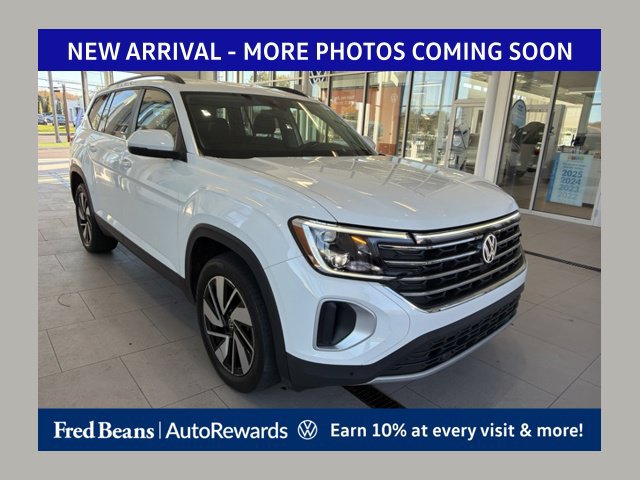 Used 2024 Volkswagen Atlas SE AWD/4WD image 1