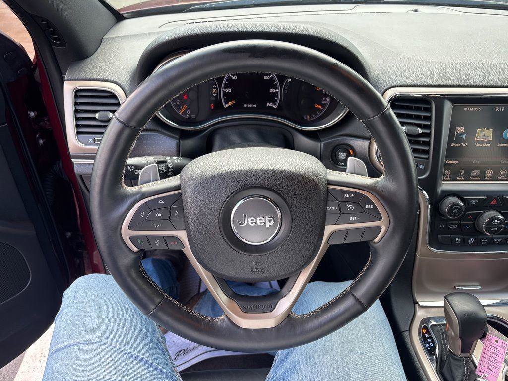 Used 2016 Jeep Grand Cherokee Limited image 17