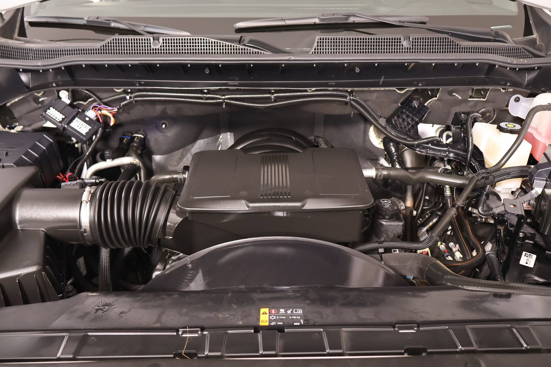 Used 2025 Chevrolet Silverado 2500 LTZ w/ LTZ Convenience Package AWD/4WD image 19
