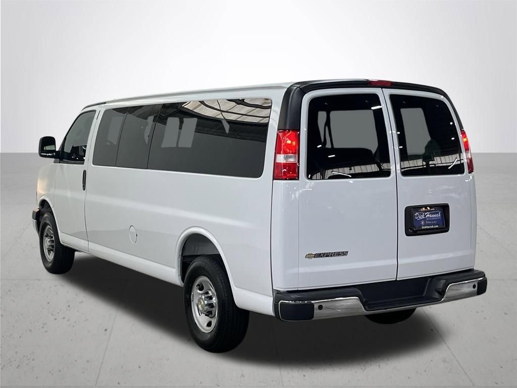 Used 2025 Chevrolet Express 3500 LT w/ LT Preferred Equipment Group RWD image 14