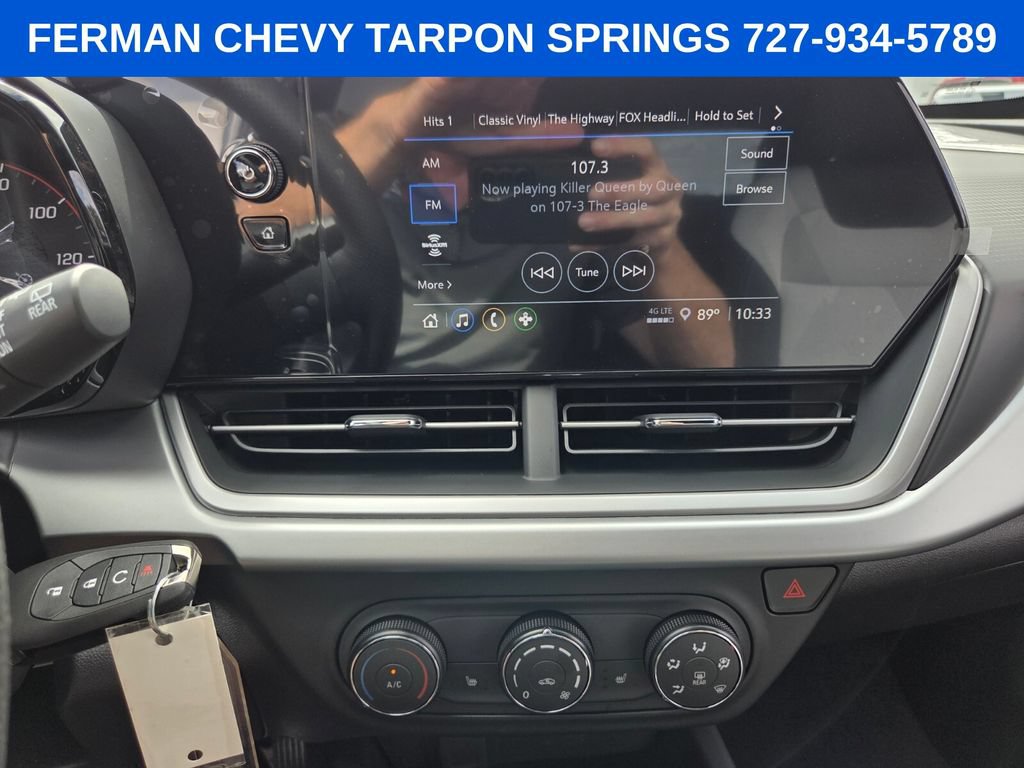 New 2026 Chevrolet Trax RS w/ Driver Confidence Package FWD image 25