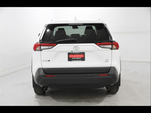 Used 2023 Toyota RAV4 LE image 20