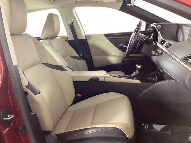 Certified 2021 Lexus ES 300h w/ Premium Package FWD image 22