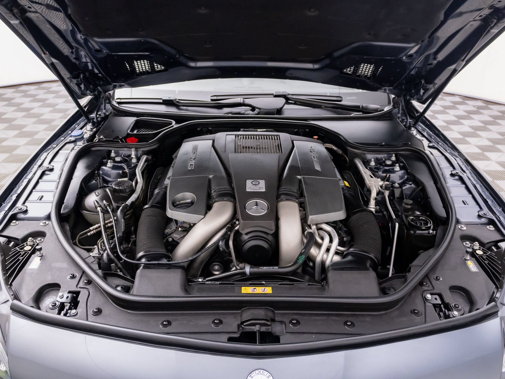 Used 2013 Mercedes-Benz SL 63 AMG image 32