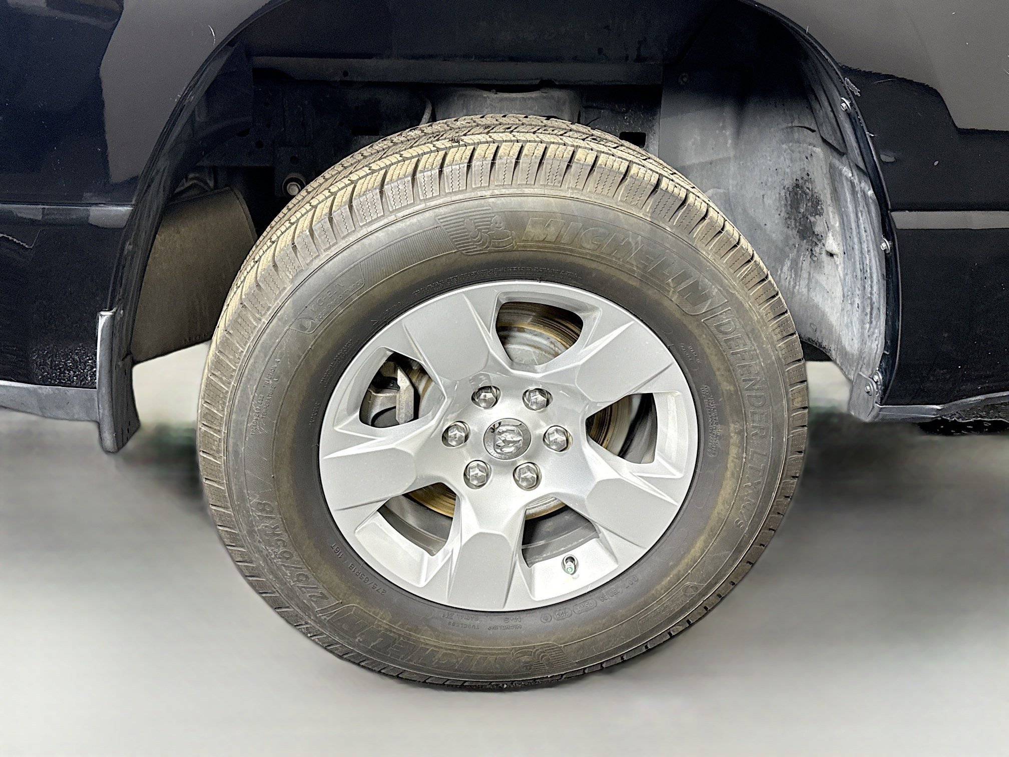 Used 2019 RAM 1500 Big Horn RWD image 33