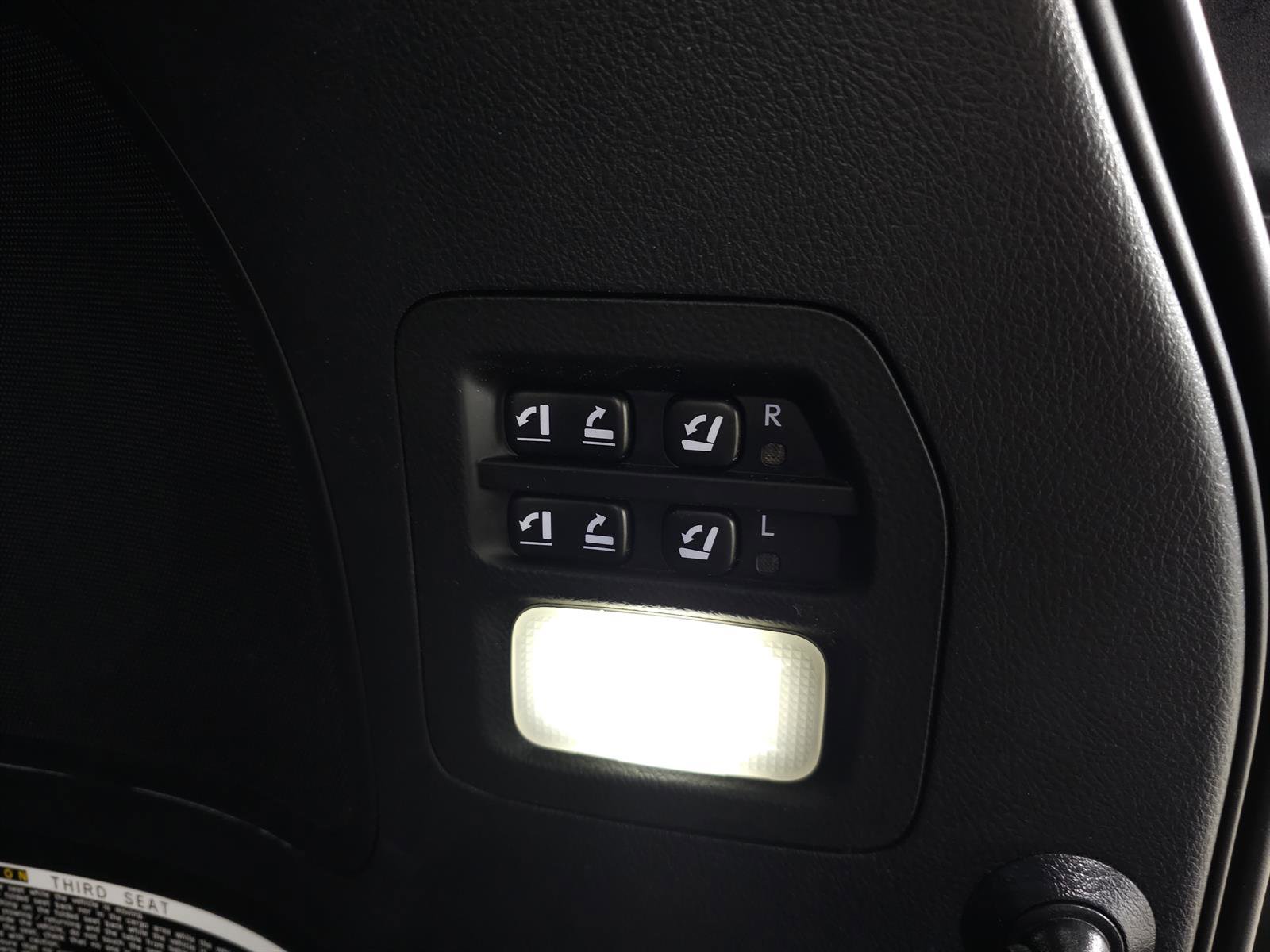 Used 2019 Lexus LX 570 4WD image 10