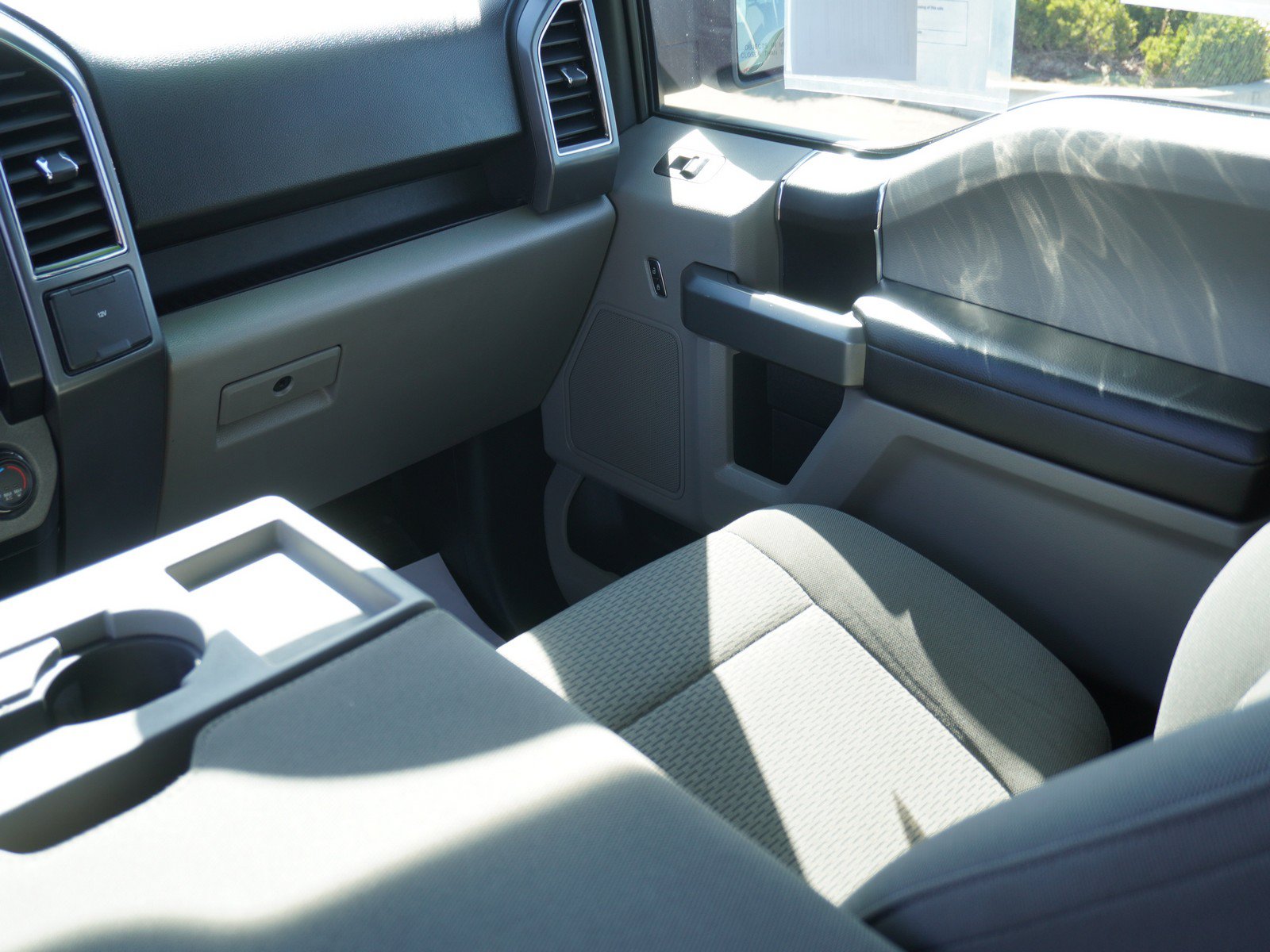 Used 2017 Ford F150 XLT RWD image 20