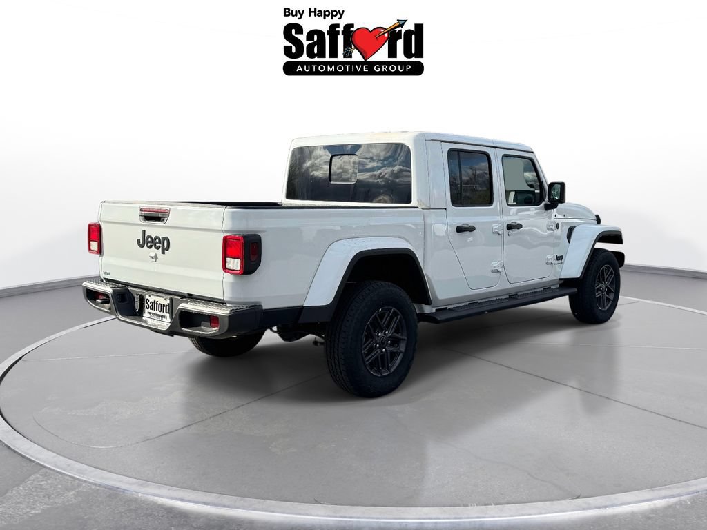New 2026 Jeep Gladiator Sport AWD/4WD image 8