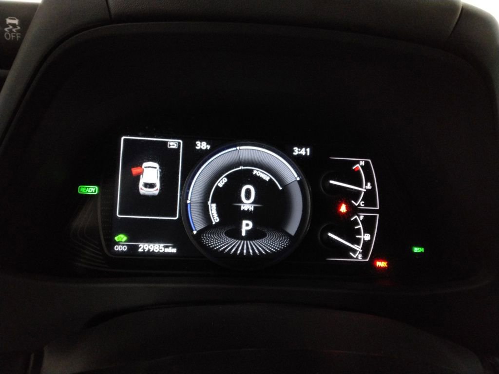 Used 2023 Lexus UX 250h AWD w/ Accessory Package (Z2) image 17