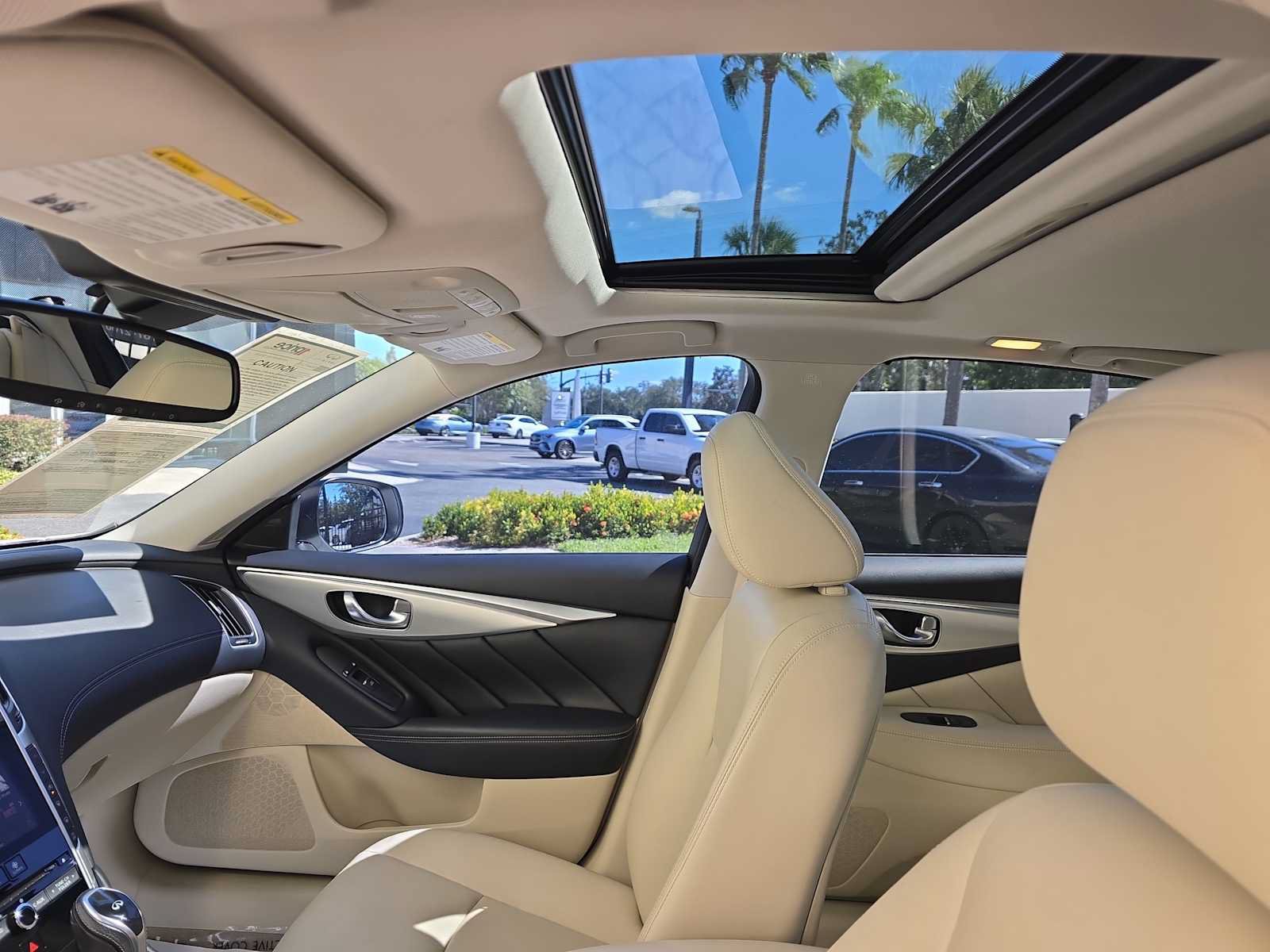 Used 2020 INFINITI Q50 Luxe w/ Essential Package (3.0T Luxe) AWD/4WD image 31