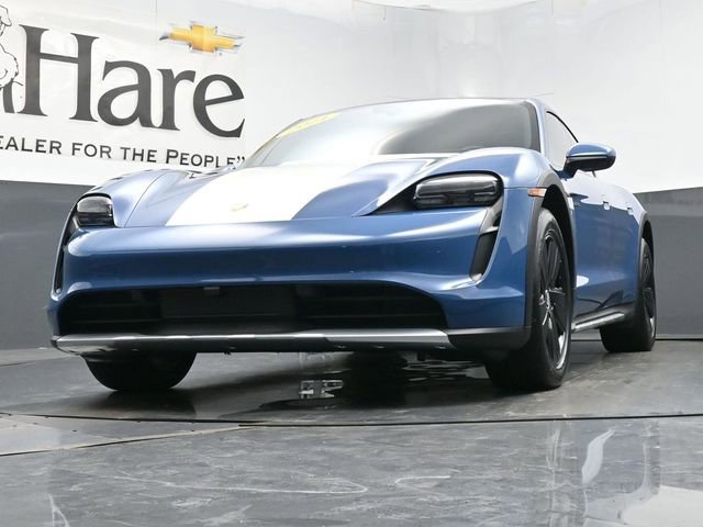 Used 2021 Porsche Taycan 4 Cross Turismo AWD/4WD image 4