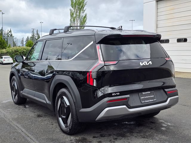 Certified 2024 Kia EV9 Wind AWD/4WD image 3