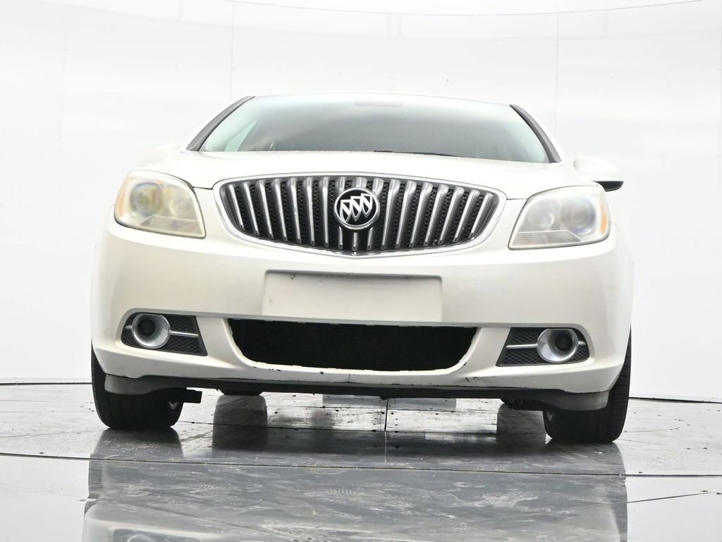 Used 2013 Buick Verano Leather FWD image 43