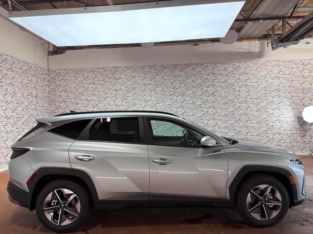 New 2026 Hyundai Tucson SEL FWD image 8