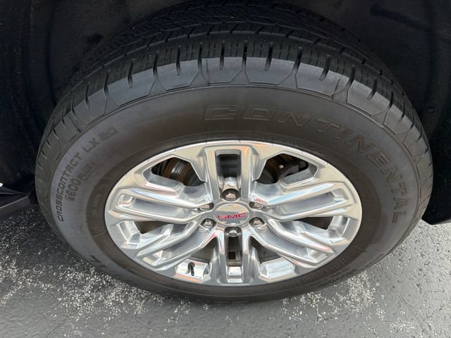 Certified 2022 GMC Yukon SLT w/ SLT Premium Package AWD/4WD image 27