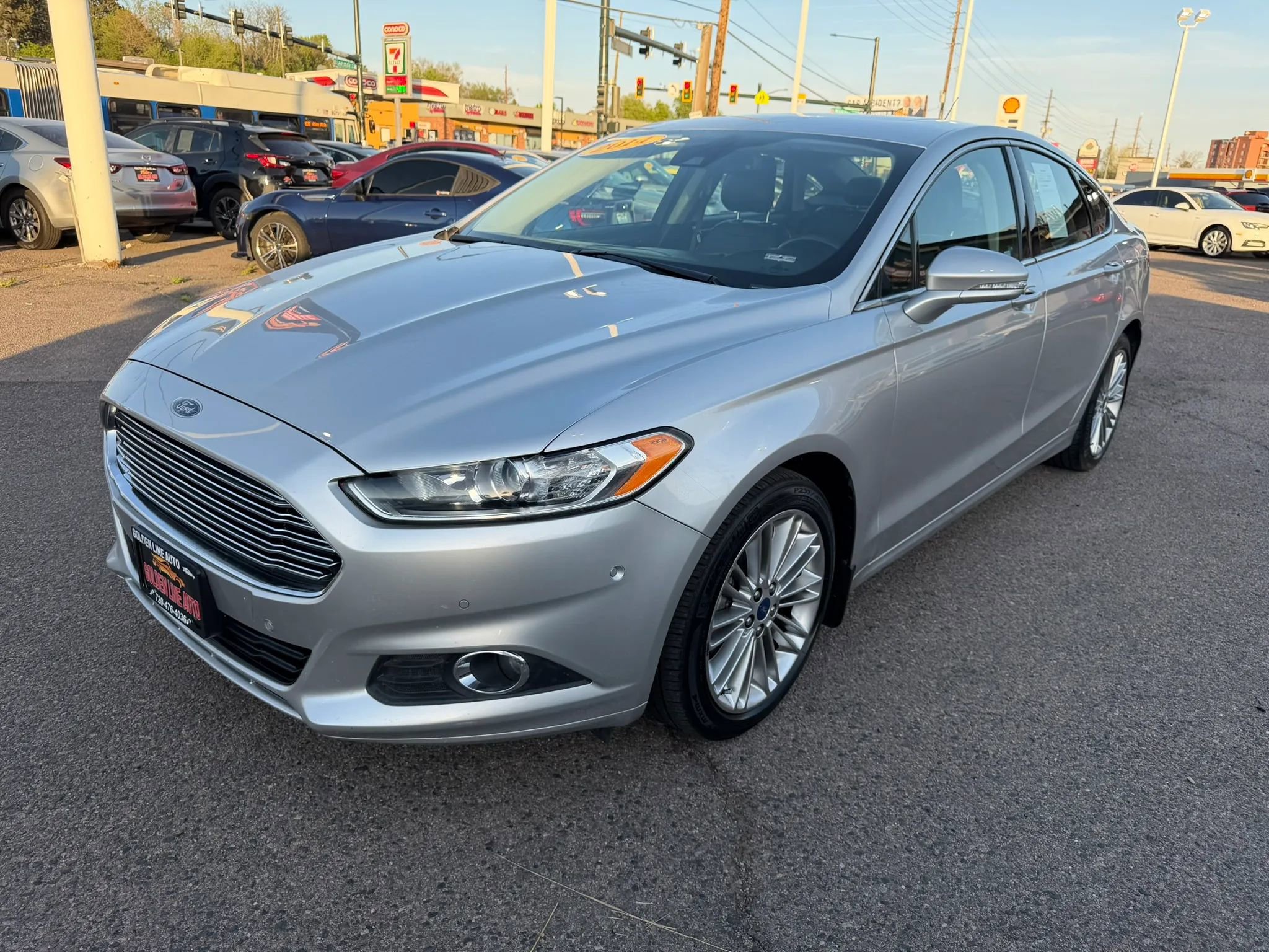 Used 2014 Ford Fusion SE w/ Equipment Group 202A image 4