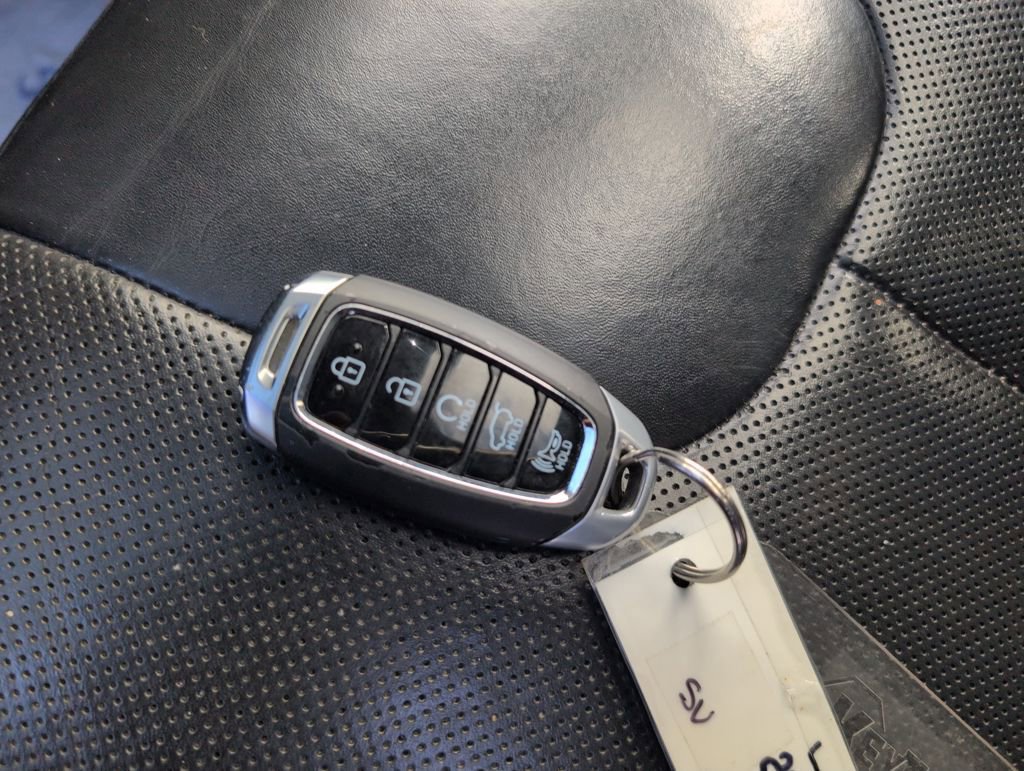 Used 2021 Hyundai Palisade Limited image 32