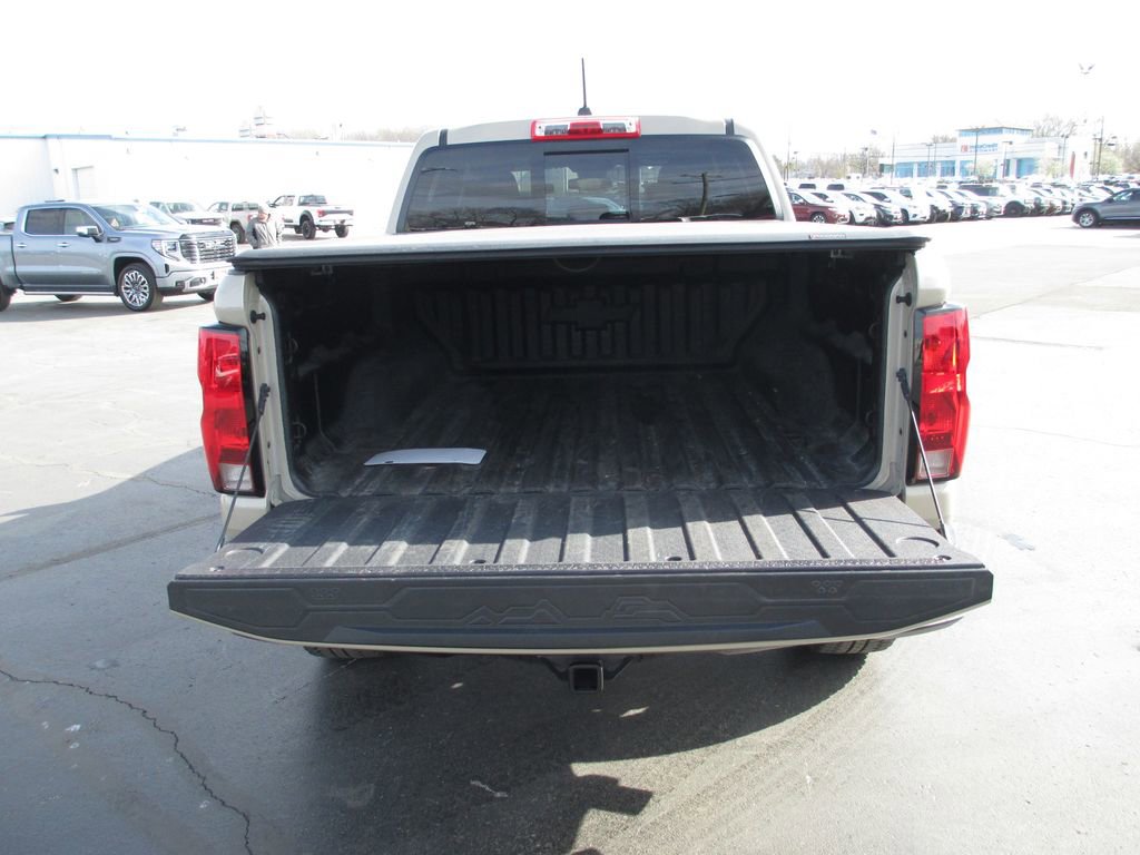 Used 2024 Chevrolet Colorado Trail Boss w/ Advanced Trailering Package image 8