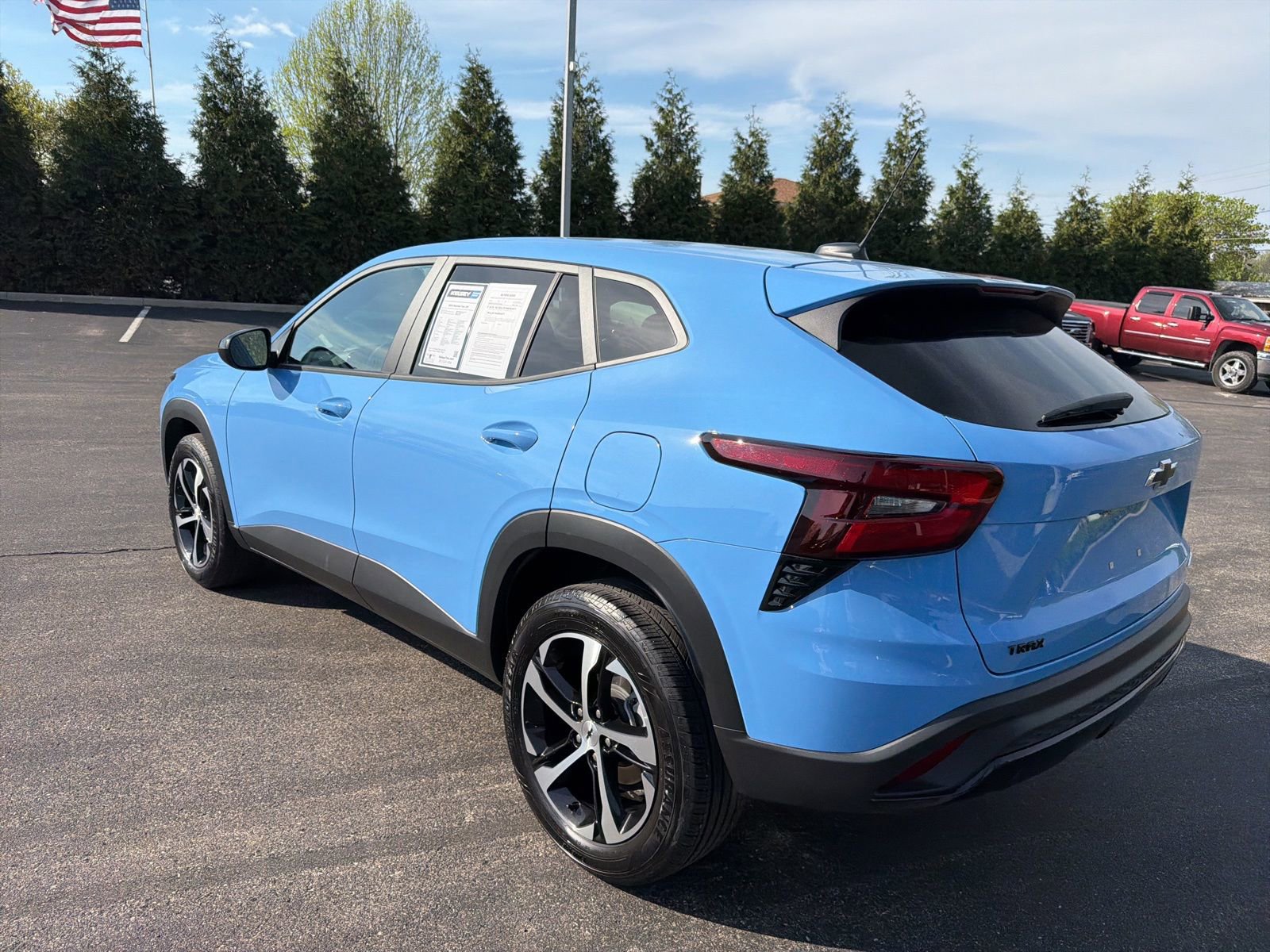 Used 2024 Chevrolet Trax RS w/ Driver Confidence Package image 3