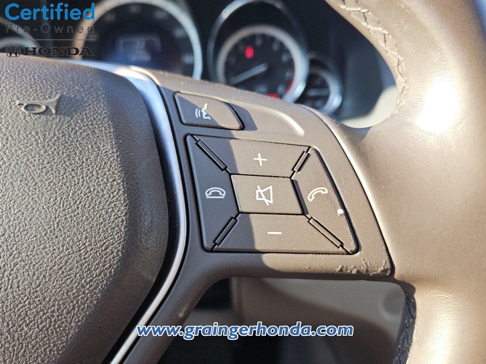 Used 2013 Mercedes-Benz E 350 Cabriolet image 19