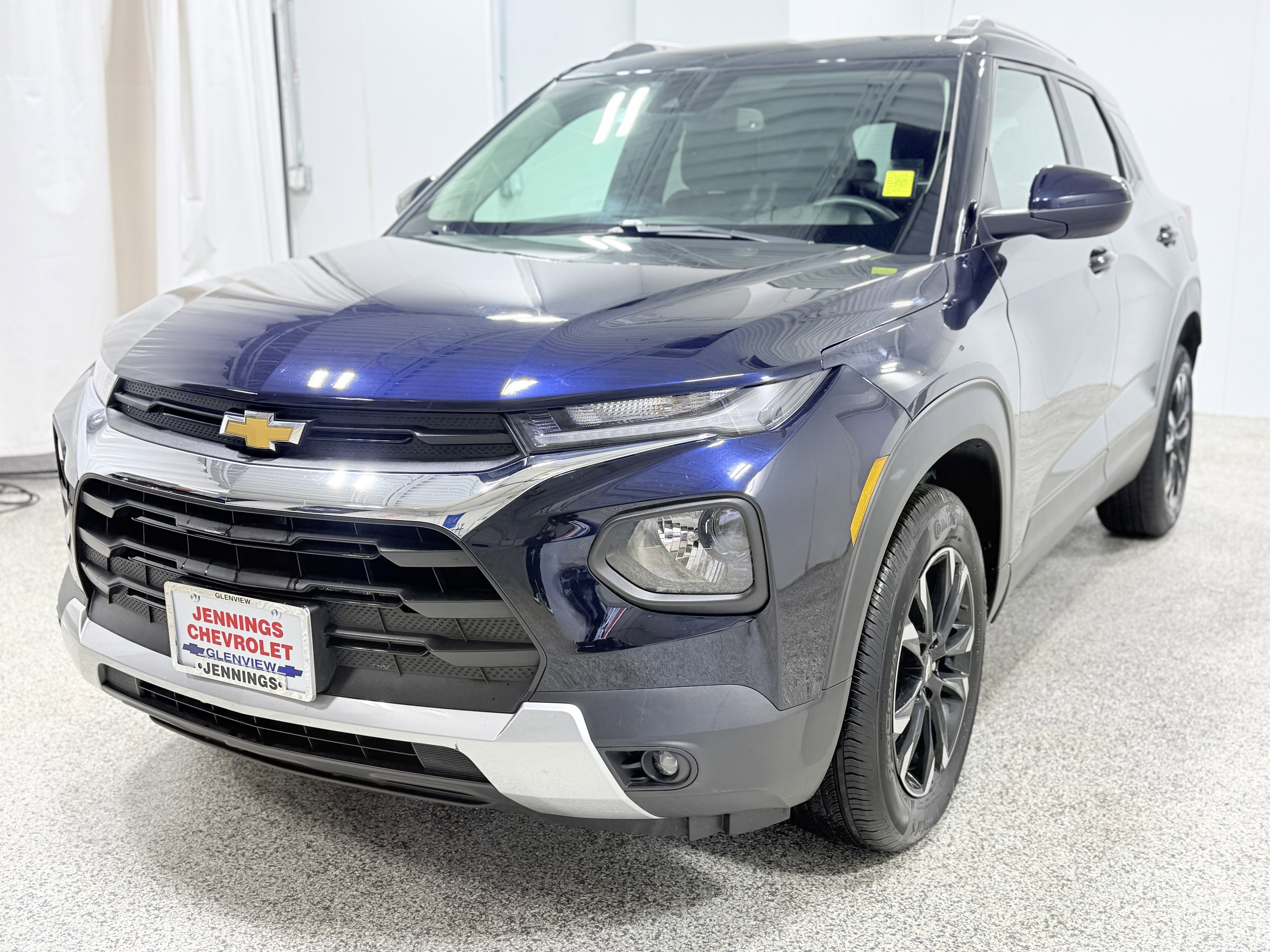 Certified 2021 Chevrolet TrailBlazer LT w/ Convenience Package image 3